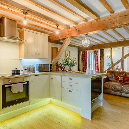 16Th Century Cartlodge With Private Hot Tub Diss Exterior photo